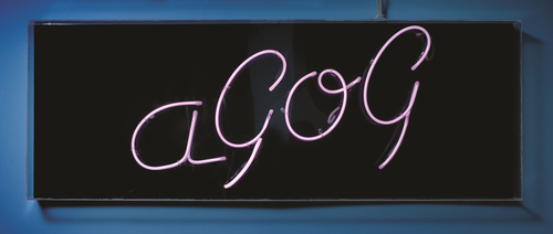 <span>Winifred Mumford, designer
manufactured in Queanbeyan</span>aGOG signage 1989